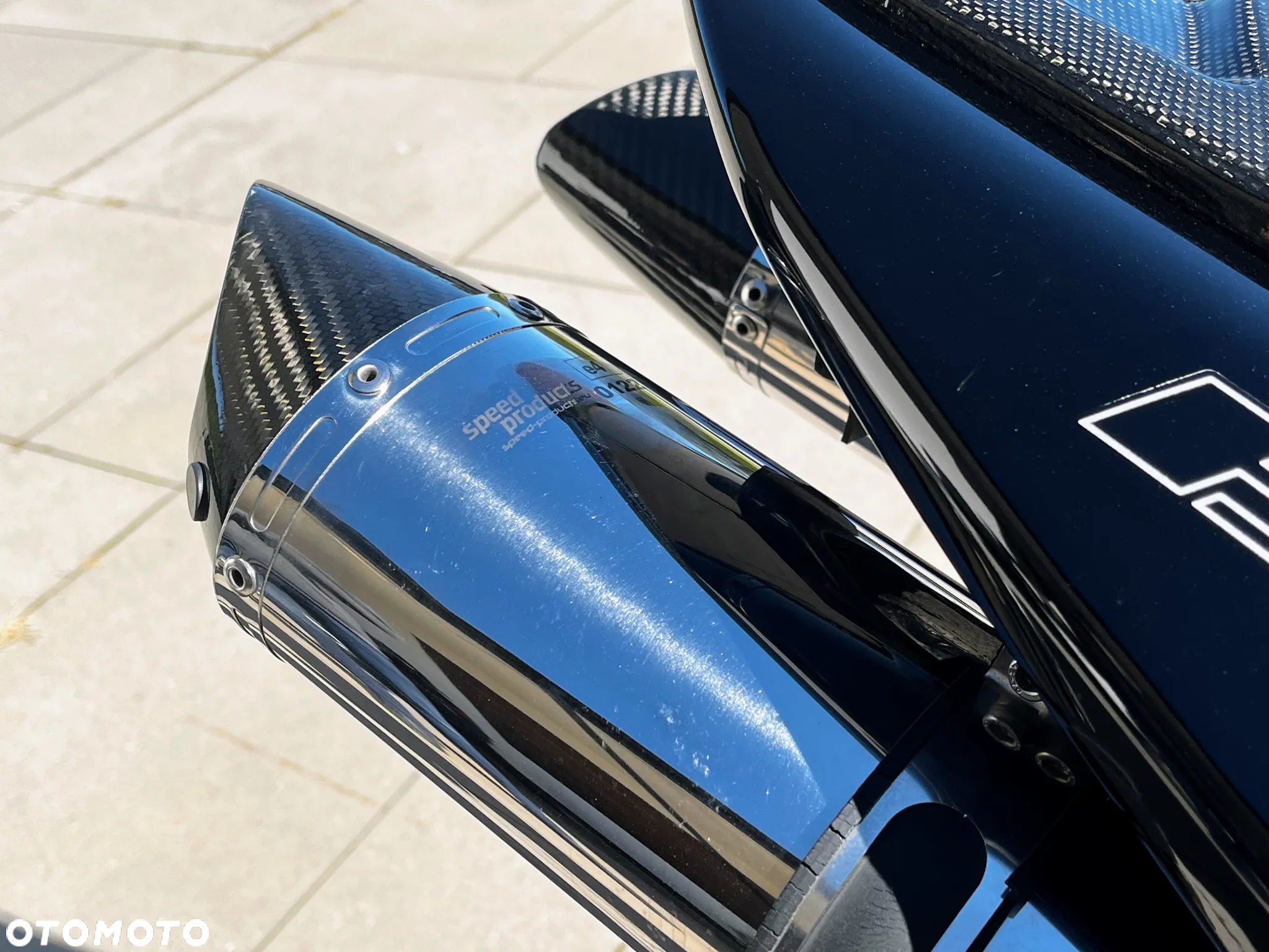 Suzuki GSX - 10