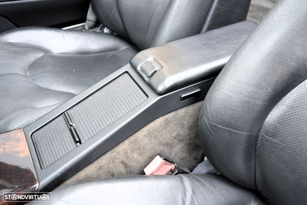 Mercedes-Benz SL 320 - 35