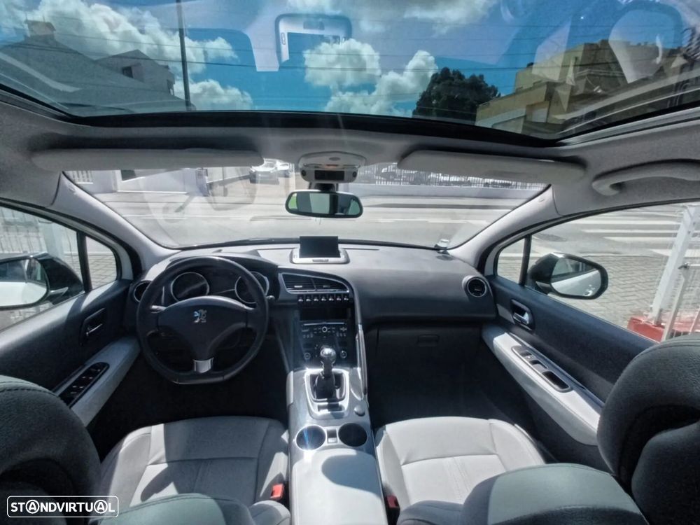 Peugeot 3008 1.6 HDi Roland Garros - 11