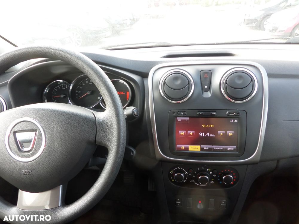 Dacia Sandero TCe 90 Laureate - 28
