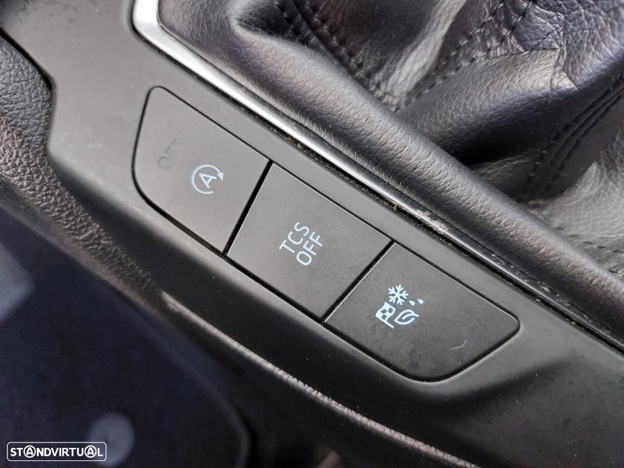 Ford Focus SW 1.5 TDCi EcoBlue Business - 33