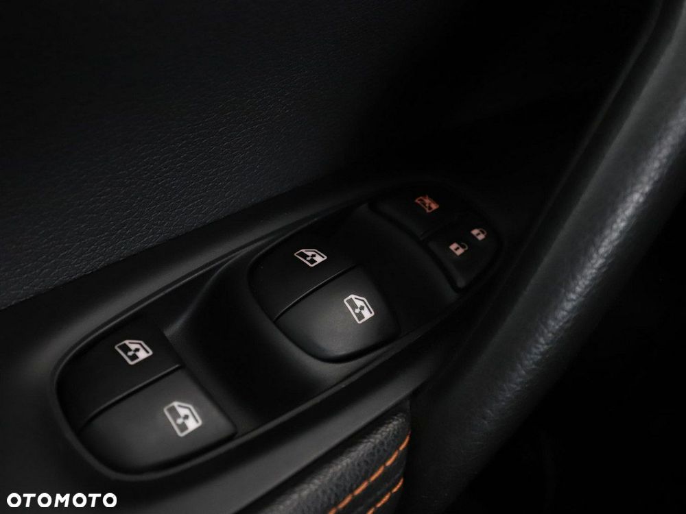 Nissan Qashqai 1.3 DIG-T N-Motion - 32