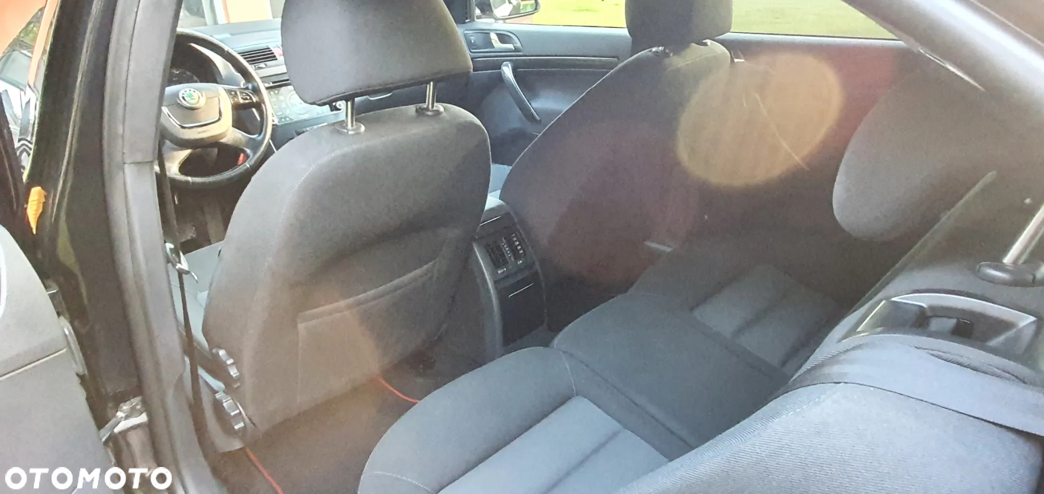 Skoda Octavia 1.9 TDI Ambiente DSG - 9