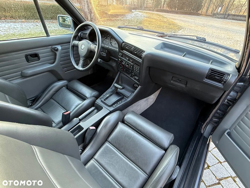 BMW Seria 3 - 36