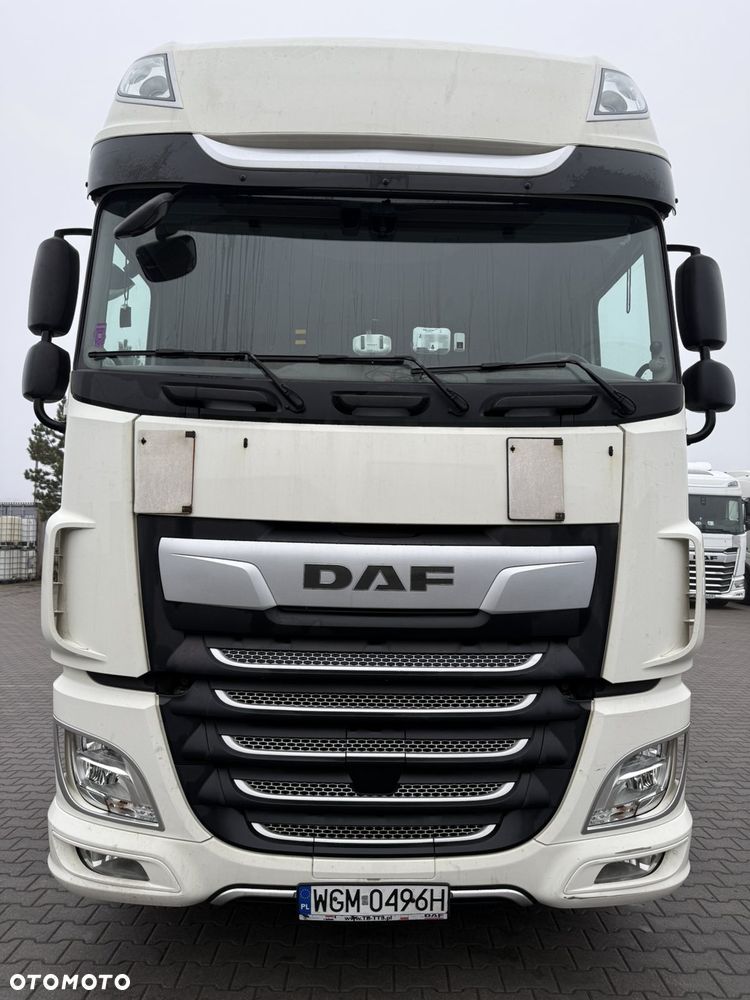 DAF XF - 11