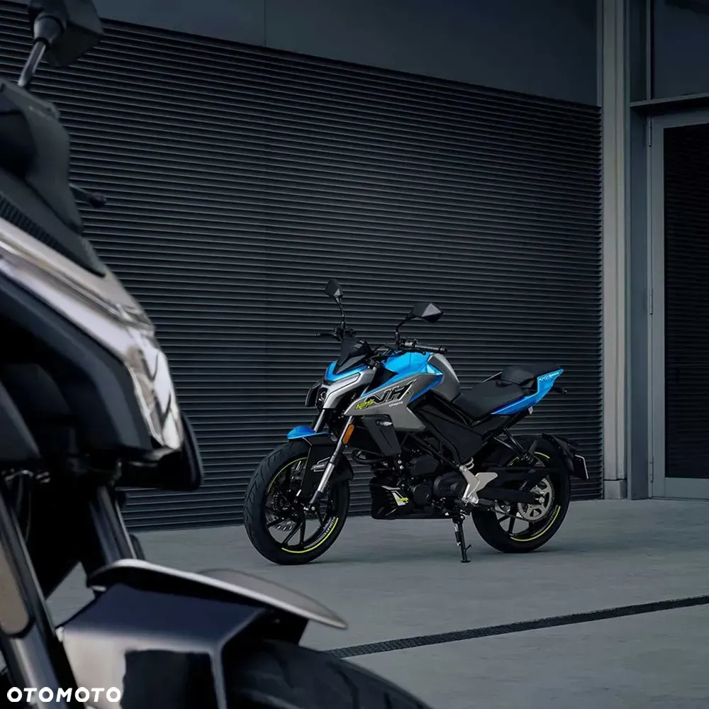 CFMoto NK - 3