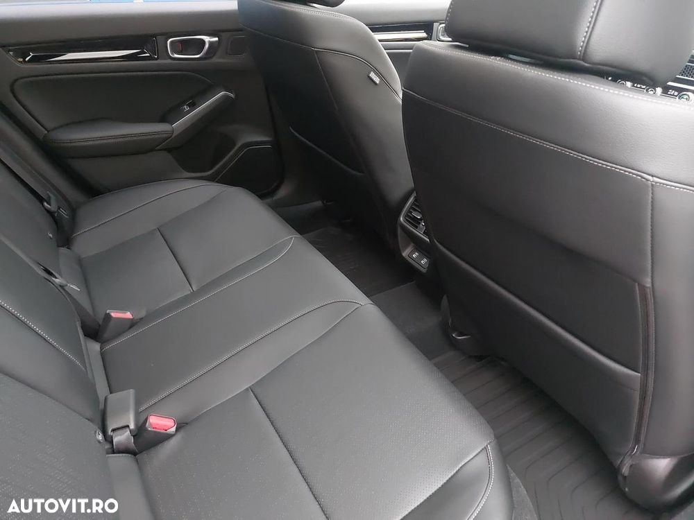 Honda Civic e:HEV 2.0 i-MMD Hybrid Advance - 13
