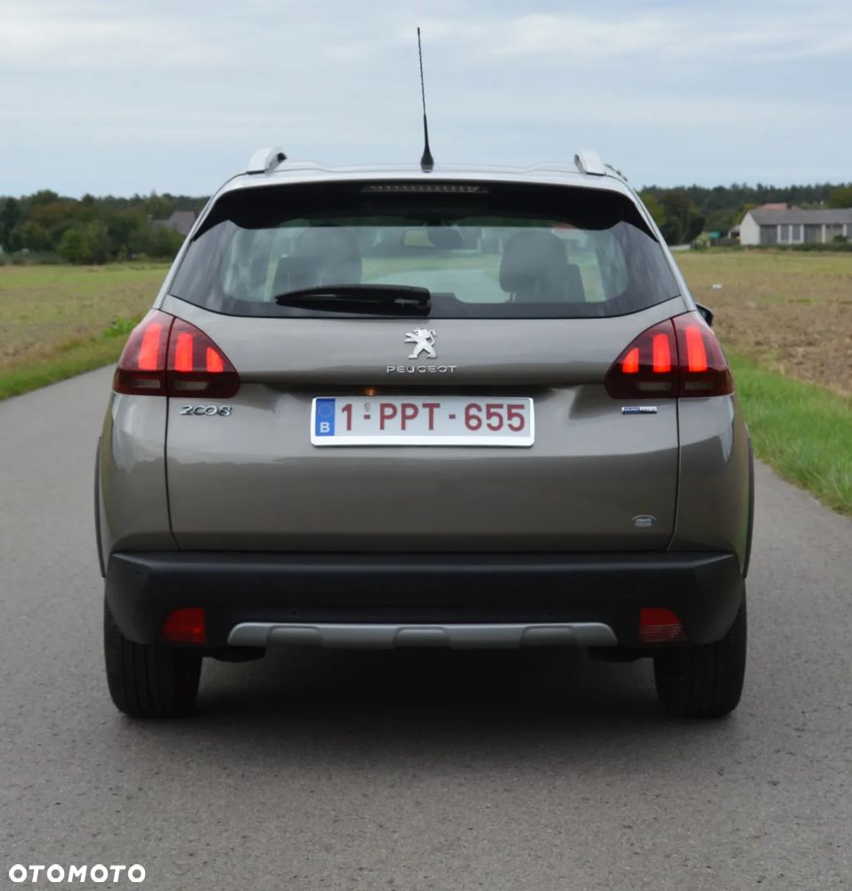 Peugeot 2008 - 4