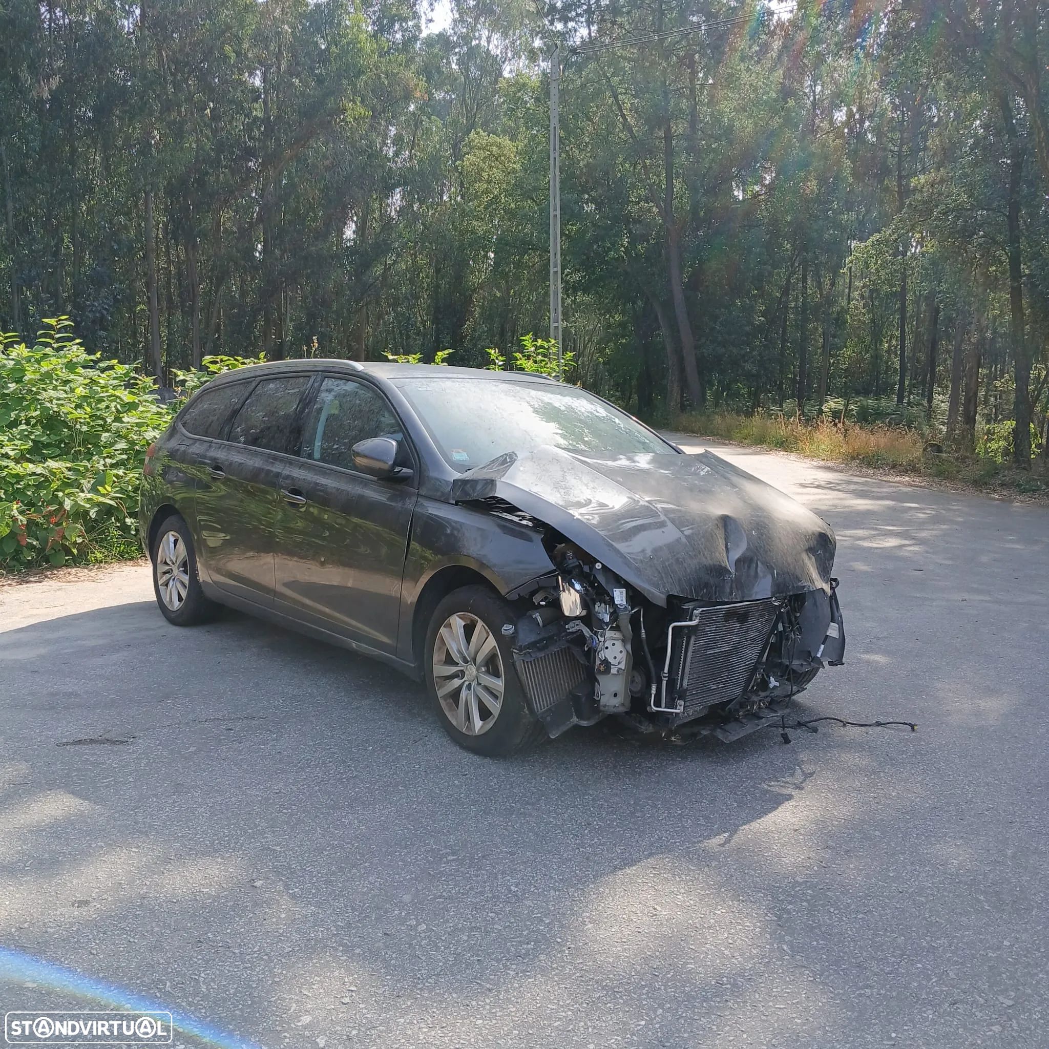 PEUGEOT 308 SW II 1.6 BLUEHDI 120 de 2017 – Peças Usadas (9998) - 1