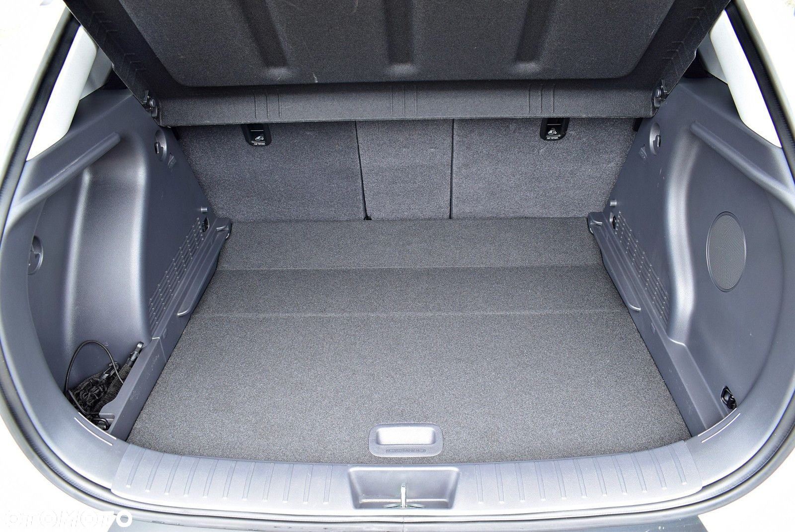 Hyundai Kona - 38