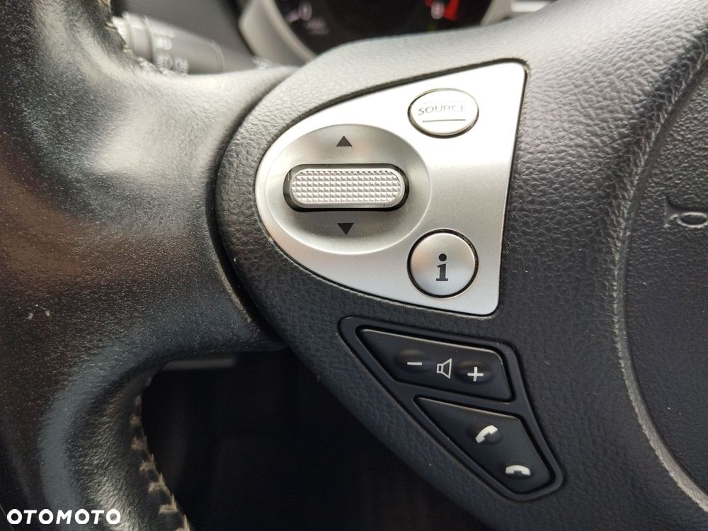 Nissan Juke 1.6 N-Connecta - 16