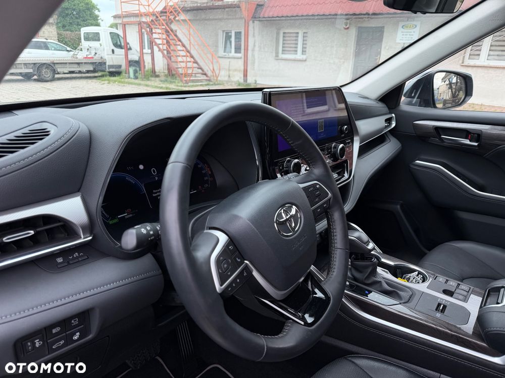 Toyota Highlander 2.5 Hybrid Business Edition - 19