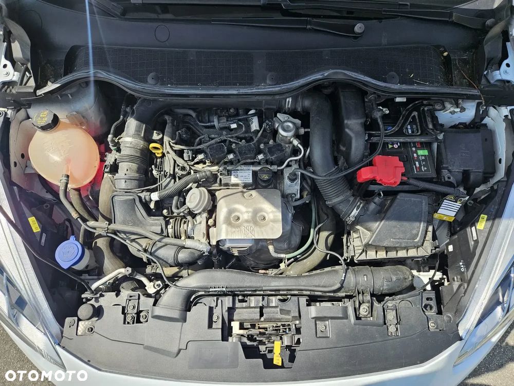 Ford Fiesta 1.0 EcoBoost Titanium - 16