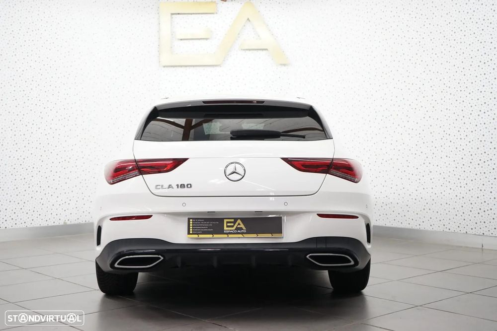 Mercedes-Benz CLA 180 7G-DCT AMG Line - 5