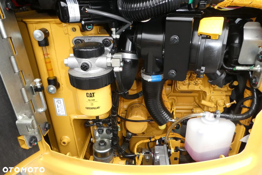 Caterpillar 301.8 -05 SPROWADZONA - 14