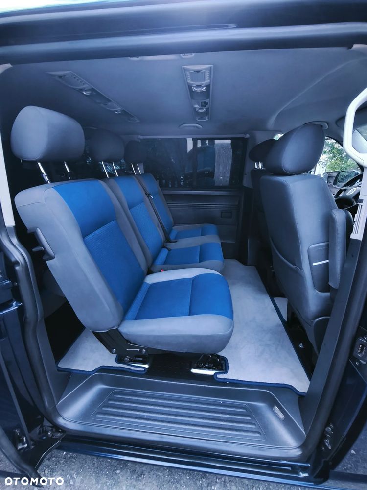 Volkswagen Caravelle L1 - 14