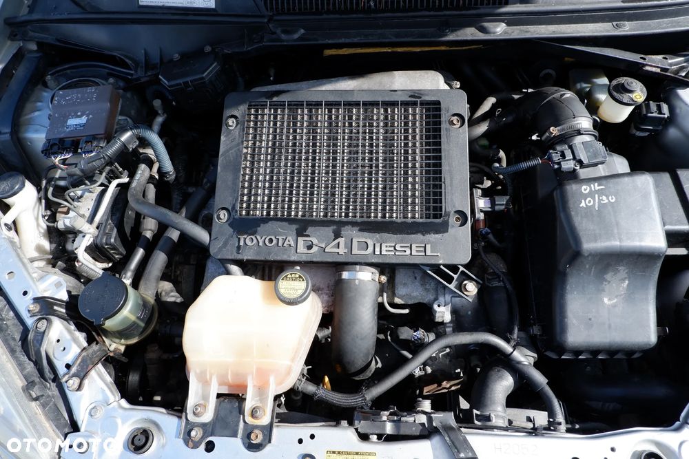 Toyota RAV4 D-4D 4x4 - 33