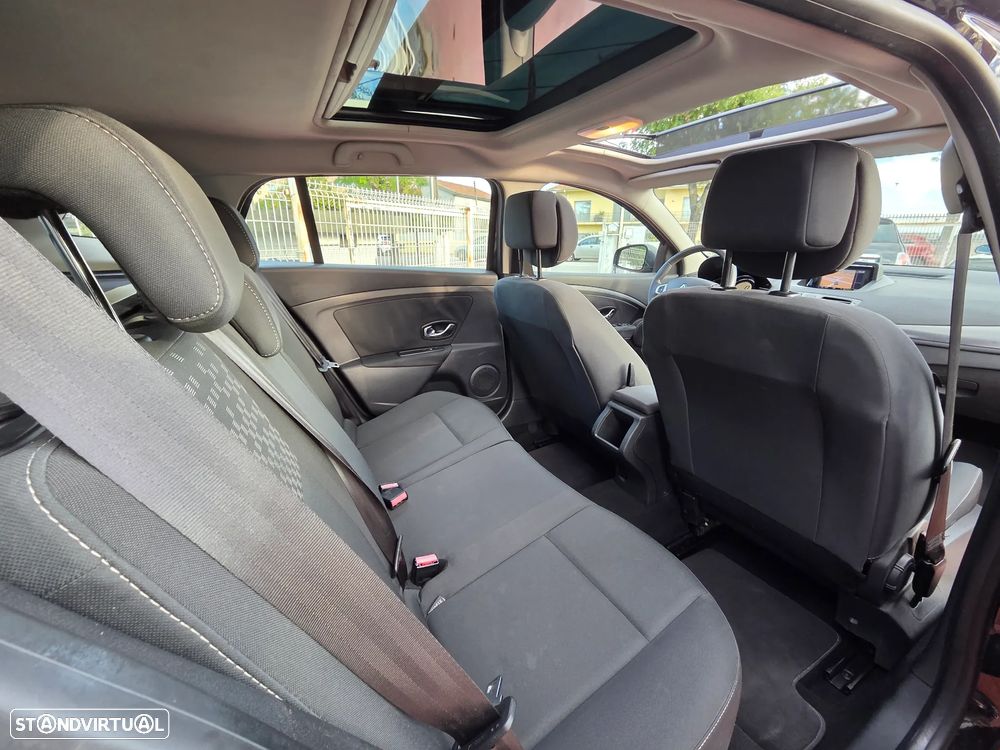 Renault Mégane Sport Tourer 1.5 dCi Dynamique S - 15