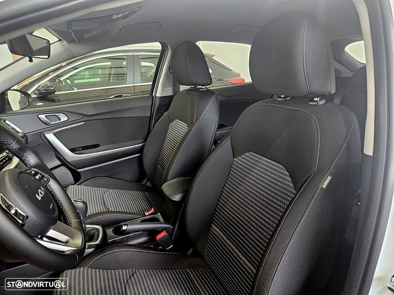 Kia XCeed 1.0 T-GDI Dynamic - 11