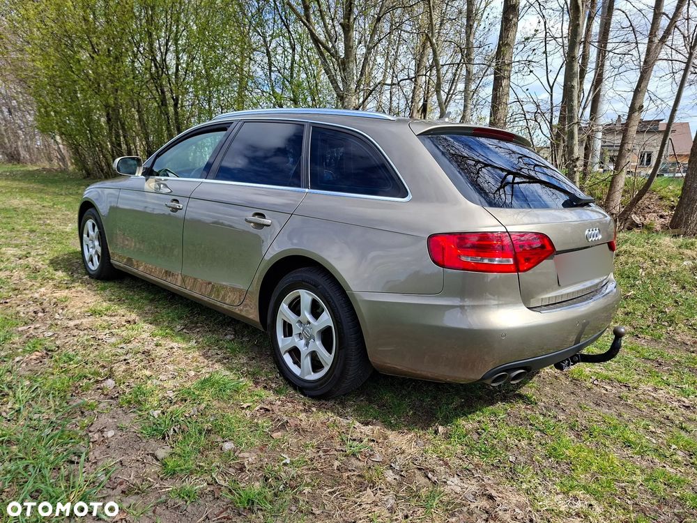 Audi A4 Avant 2.0 TDI - 7