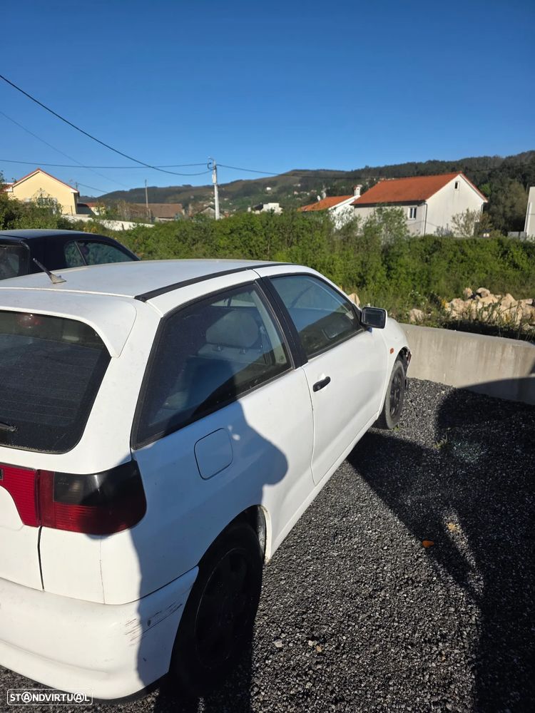 SEAT Ibiza 1.9 D CLX - 4