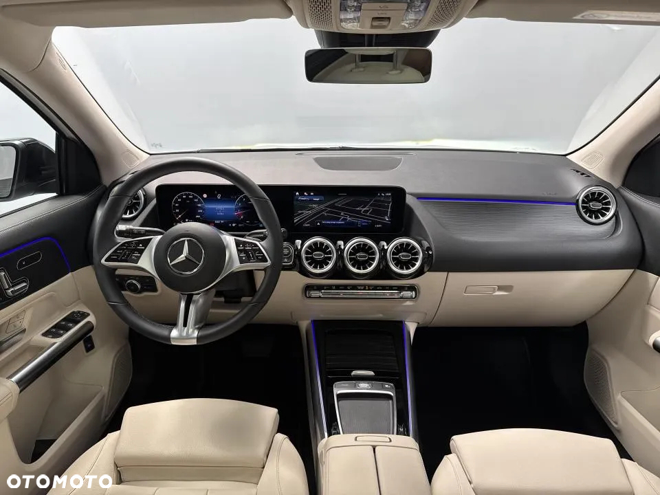 Mercedes-Benz GLA 200 Progressive - 20