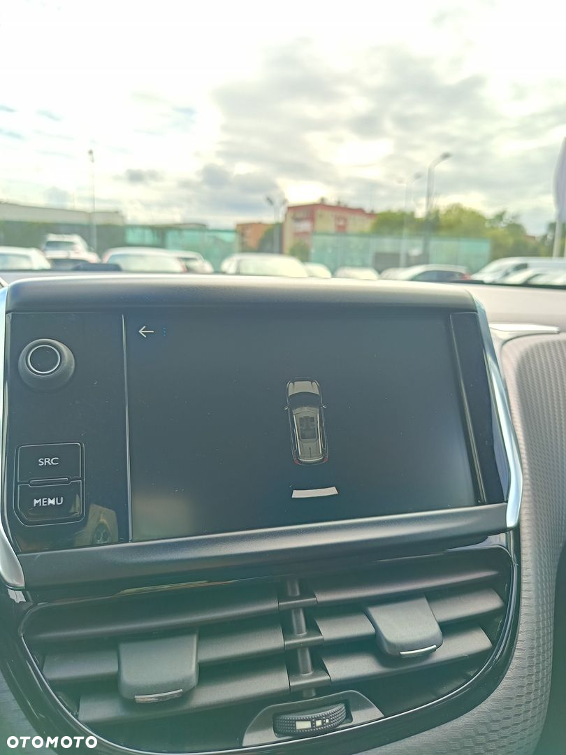 Peugeot 2008 1.5 BlueHDi Allure - 18