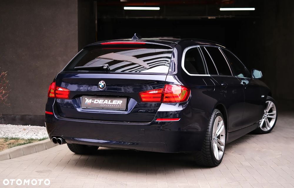 BMW Seria 5 520d - 14