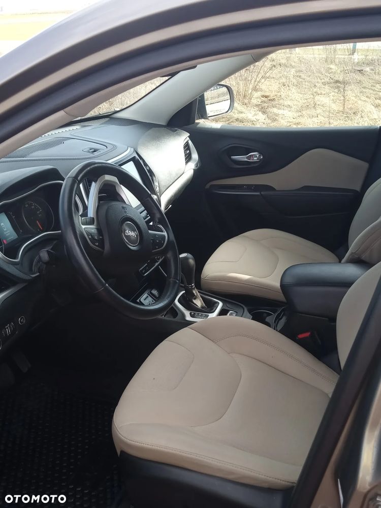 Jeep Cherokee 3.2 V6 Active Drive I Limited - 19