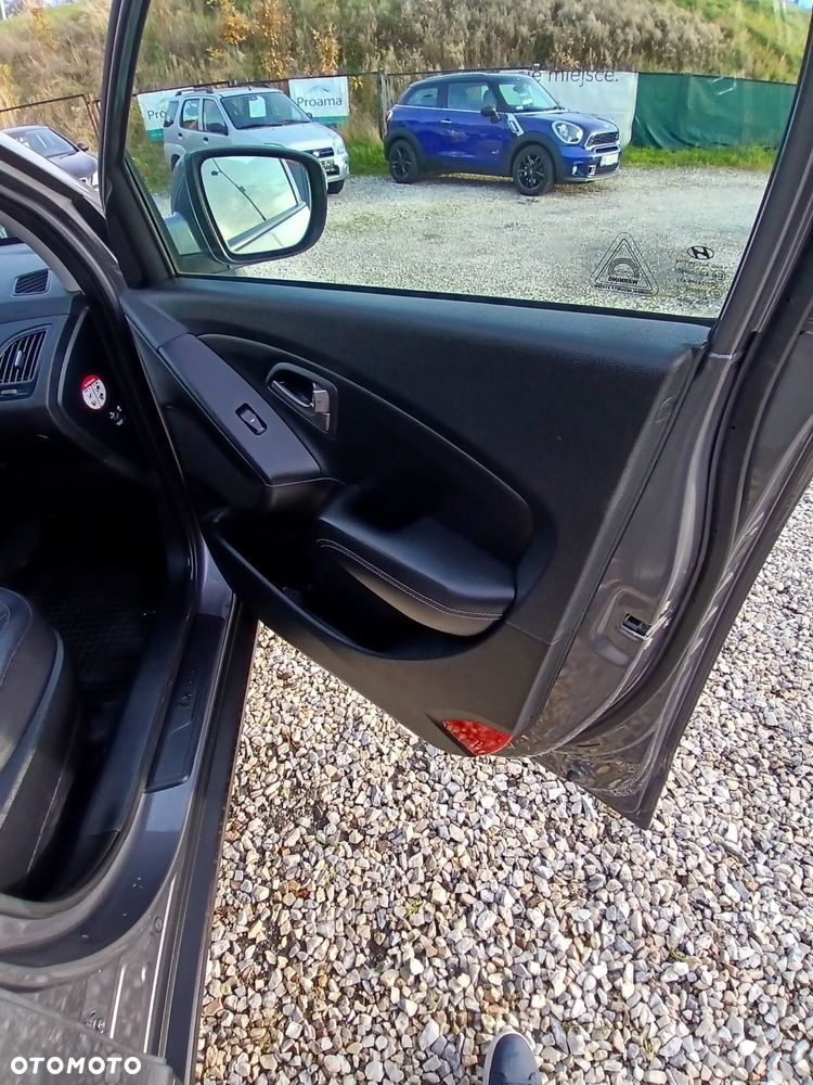 Hyundai ix35 - 15