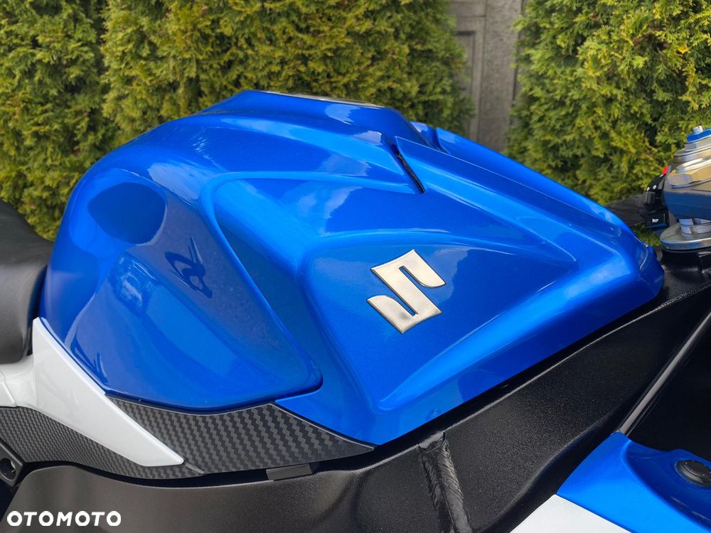 Suzuki GSX-R - 19
