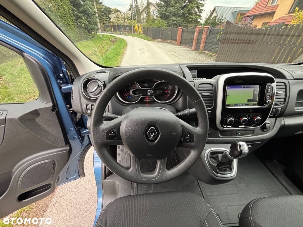 Renault Trafic - 13