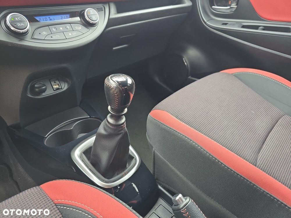 Toyota Yaris 1.5 Selection - 15