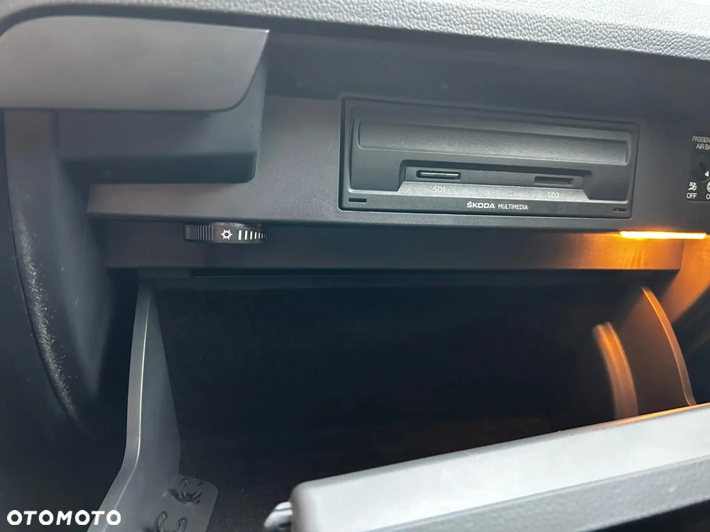 Skoda Superb 2.0 TDI 4x4 Style - 15