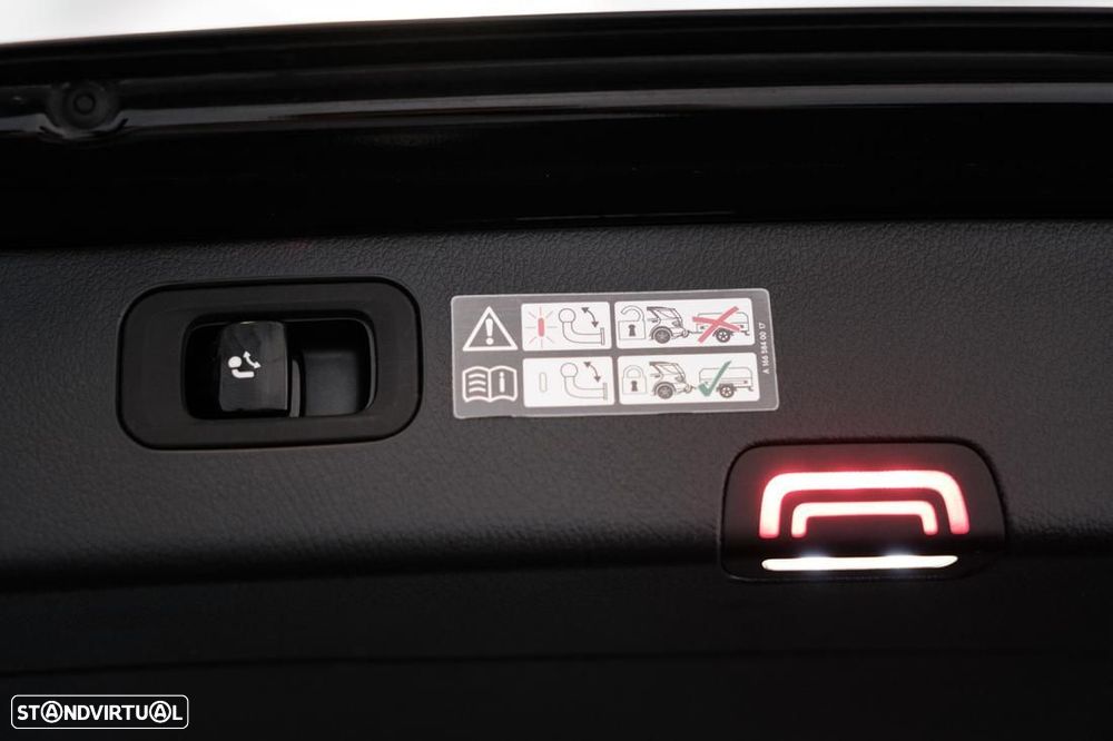 Mercedes-Benz C 300 e 9G-TRONIC Avantgarde Advanced - 14