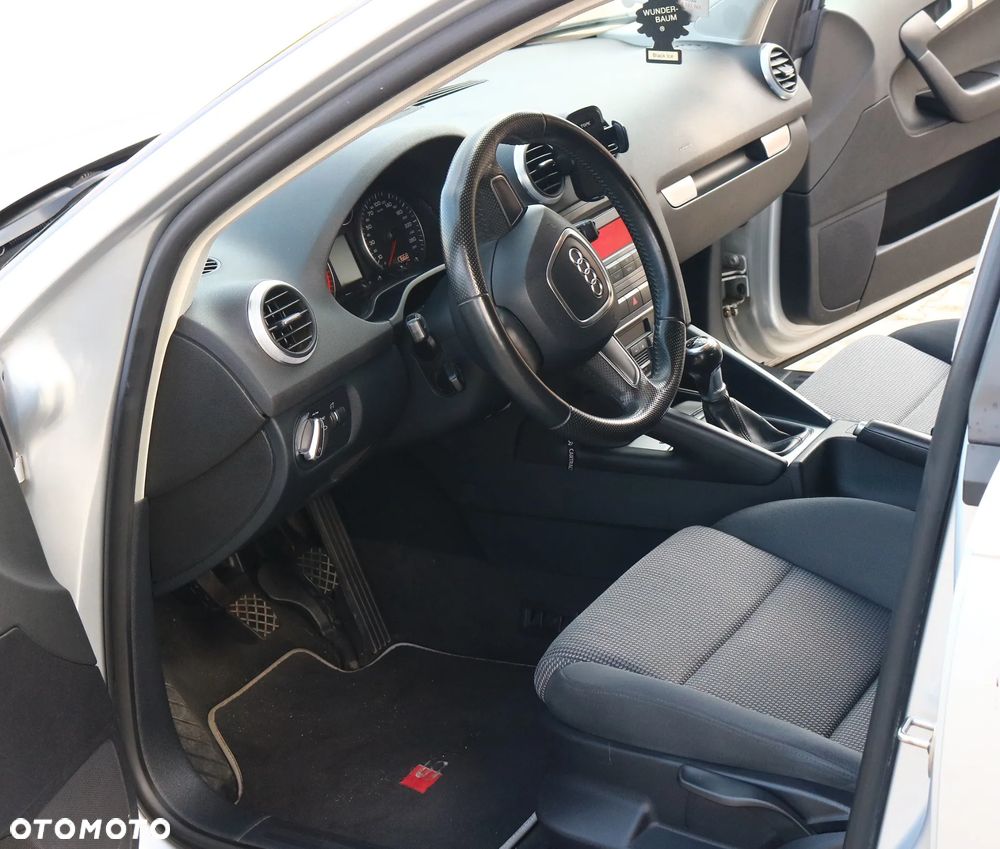Audi A3 Sportback - 17