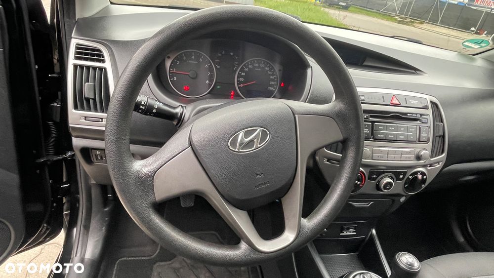 Hyundai i20 1.25 Comfort - 32