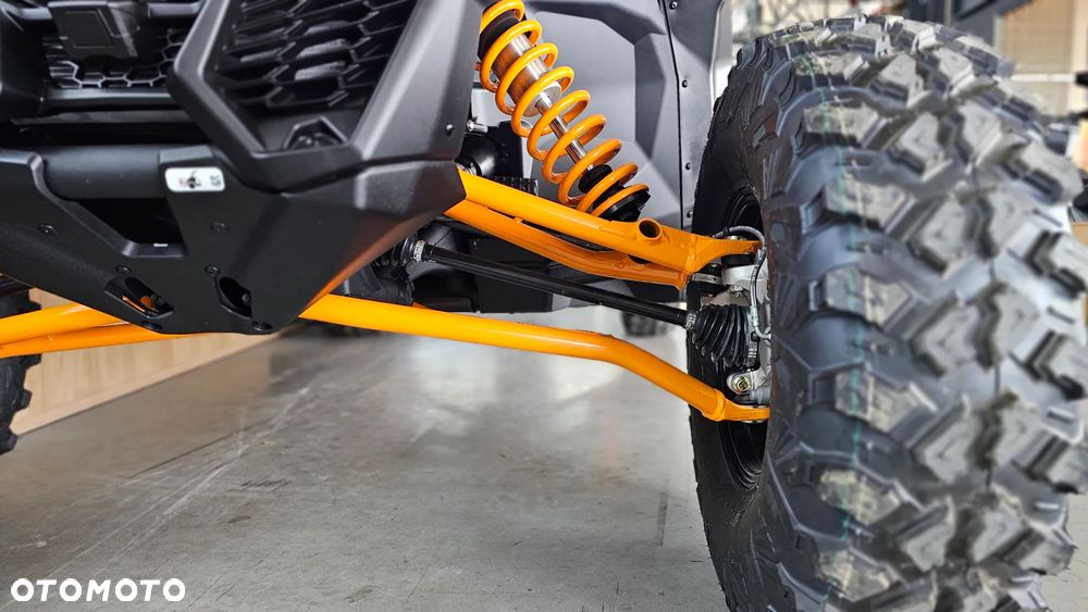 Can-Am Maverick - 6