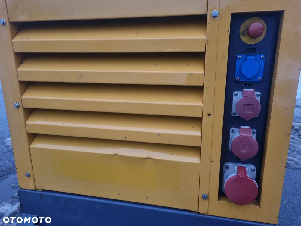 Atlas Copco QAS 30 KVA Agregat Generator wyciszony. Perfekcyjny stan! Silnik Kubota 4cylindry. Prądnica PARTNER Import Norwegia! Zadbana maszyna Serwisowana w DEKRA do końca - 2
