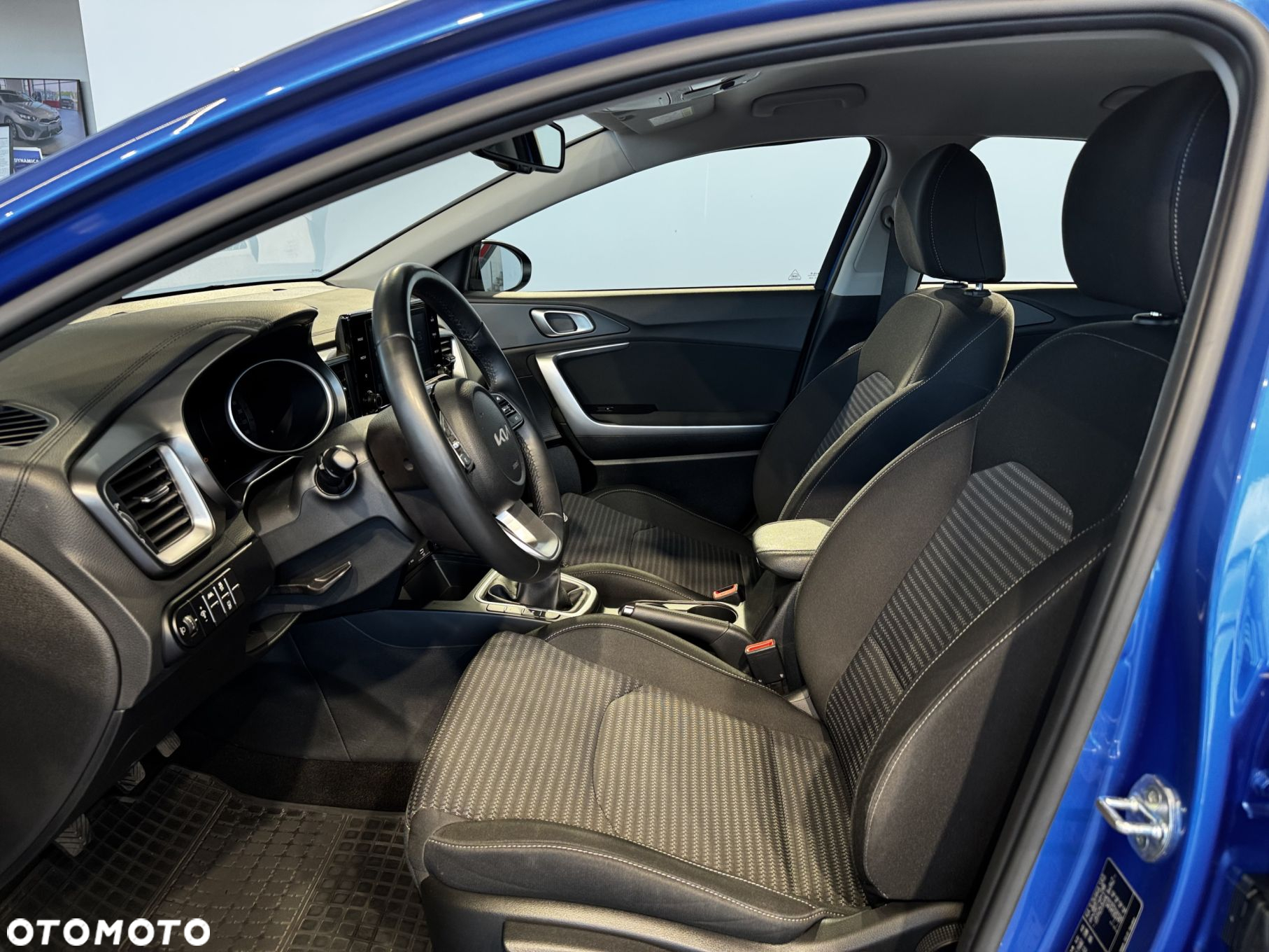 Kia Ceed - 15