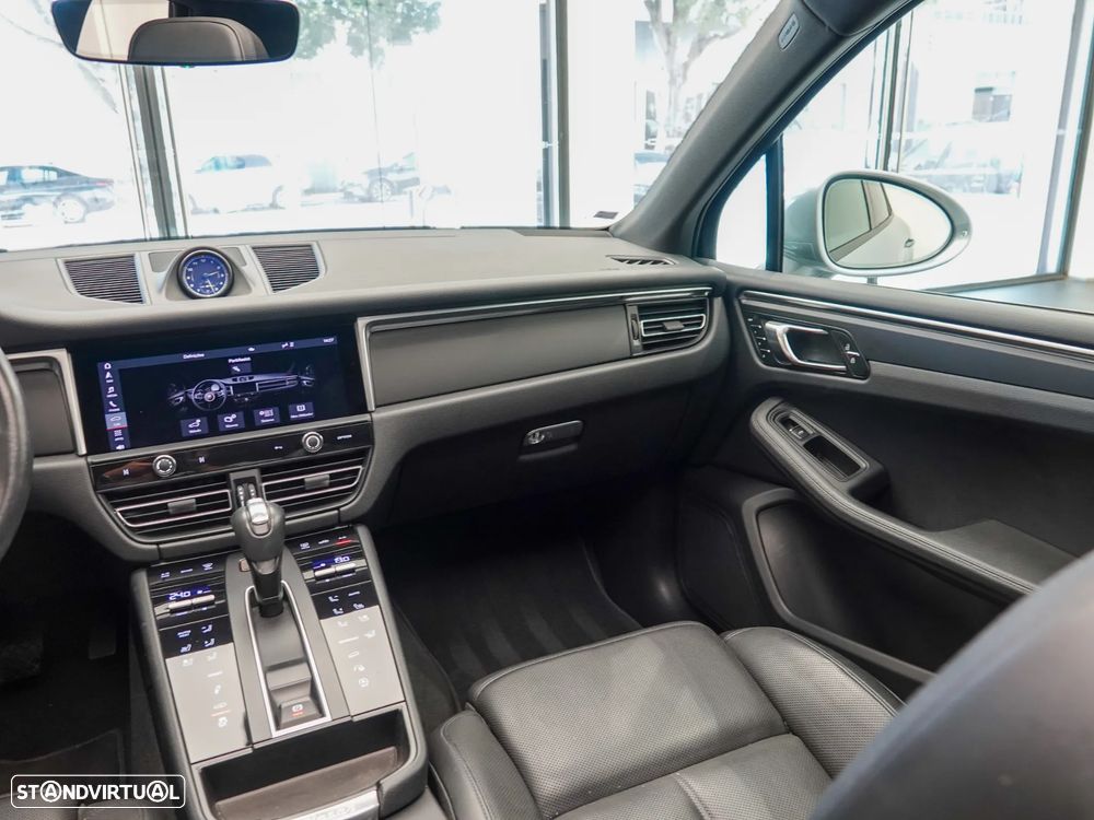 Porsche Macan 2.0T - 31