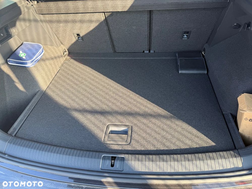 Volkswagen Tiguan 2.0 TSI 4Mot Elegance DSG - 15