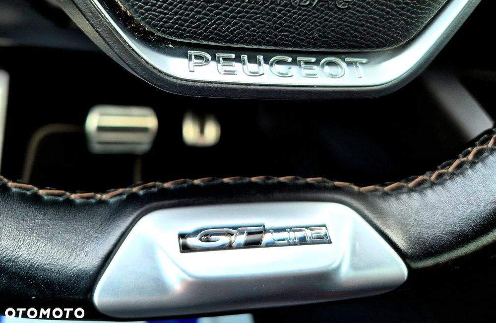 Peugeot 3008 1.6 PureTech GPF GT Line S&S EAT8 - 29