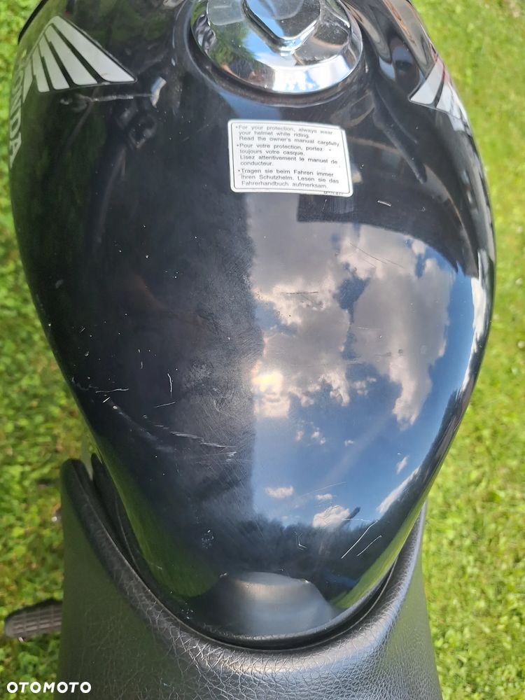Honda CBF - 2