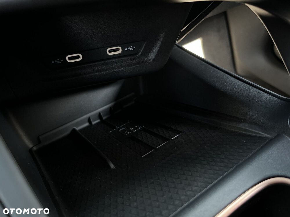 Cupra Terramar 1.5 eTSI mHEV DSG - 30