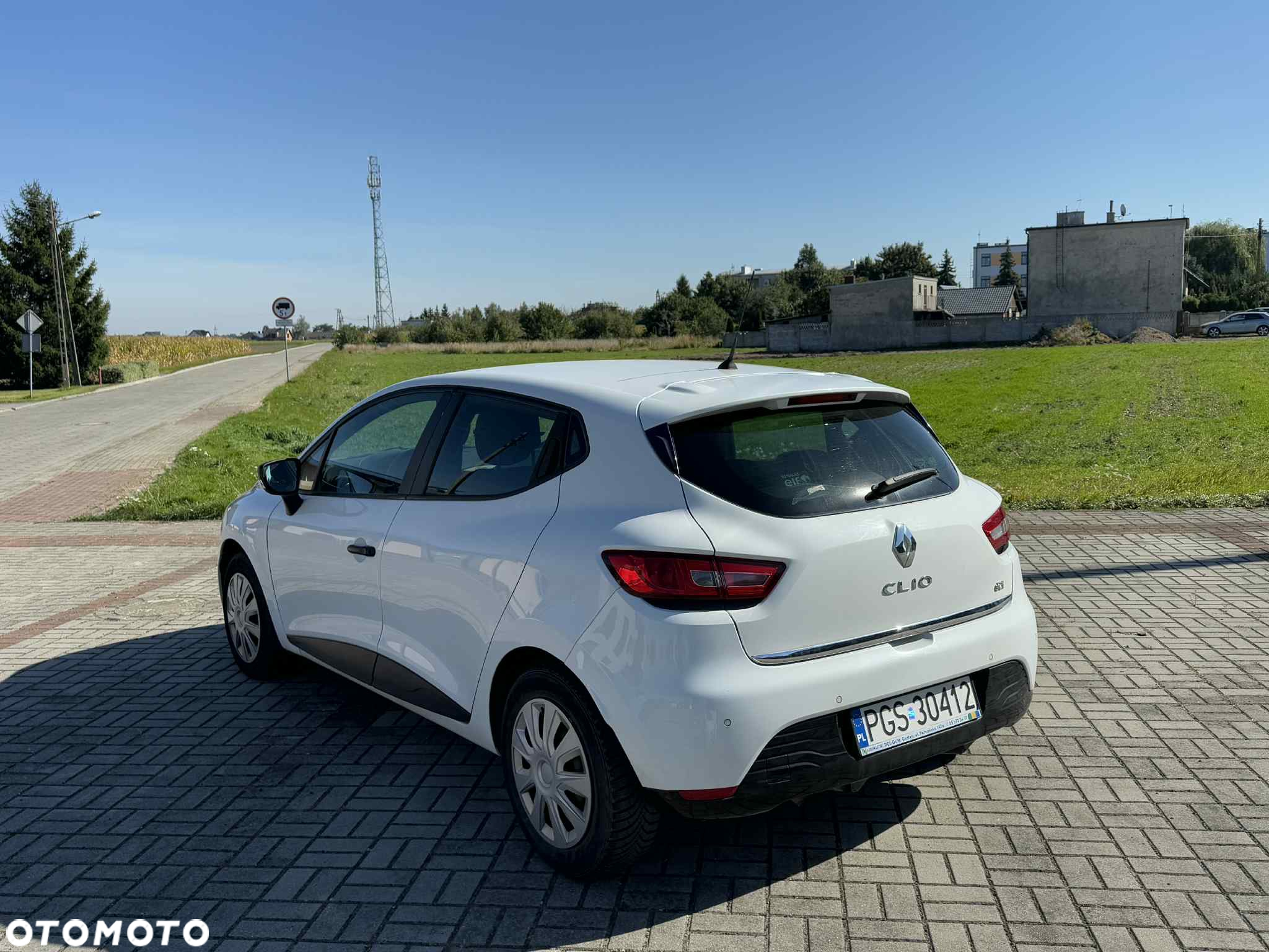 Renault Clio 1.5 dCi Alize - 4