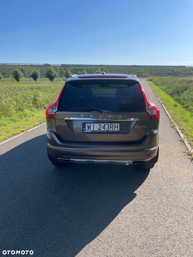 Volvo XC 60 D5 AWD Summum - 16