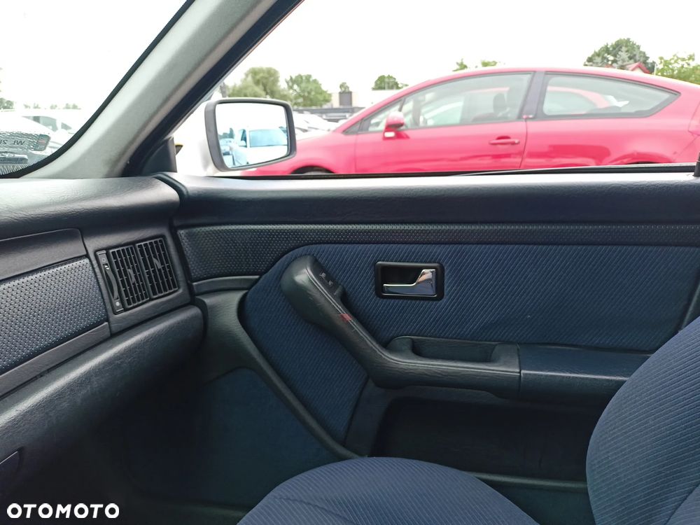 Audi 80 2.0 E - 13