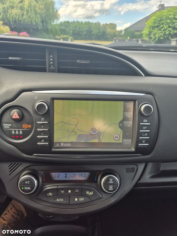 Toyota Yaris 1.5 VVT-i Y20 Team Deutschland - 19