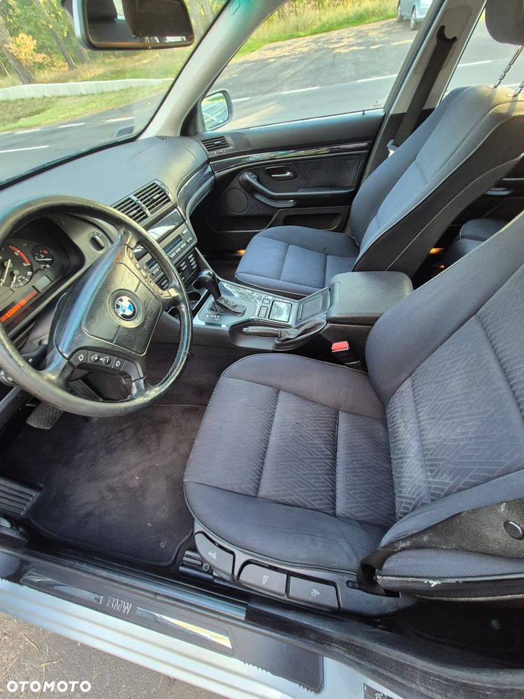 BMW Seria 5 - 14